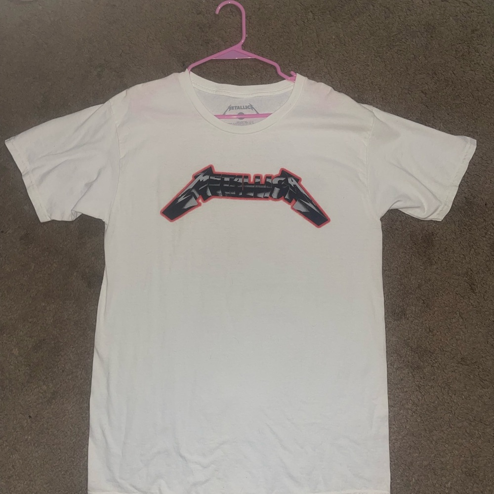 Metallica White Graphic T-Shirt